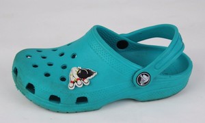crocs for youth