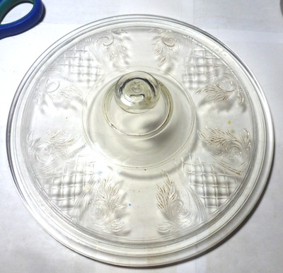 RARE Pyrex  1930s LID ONLY for Pressed Glass Casserole Fern & Lattice  8''