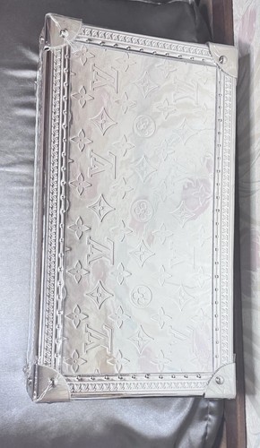 Exclusive Louis Vuitton Coffret 8 Montres Trunk Case Box Monogram Silver Mirror - Picture 17 of 18
