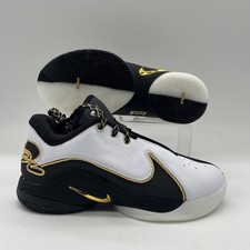 Newest LeBron 11 Dunkman Continues Popular Colorway 16