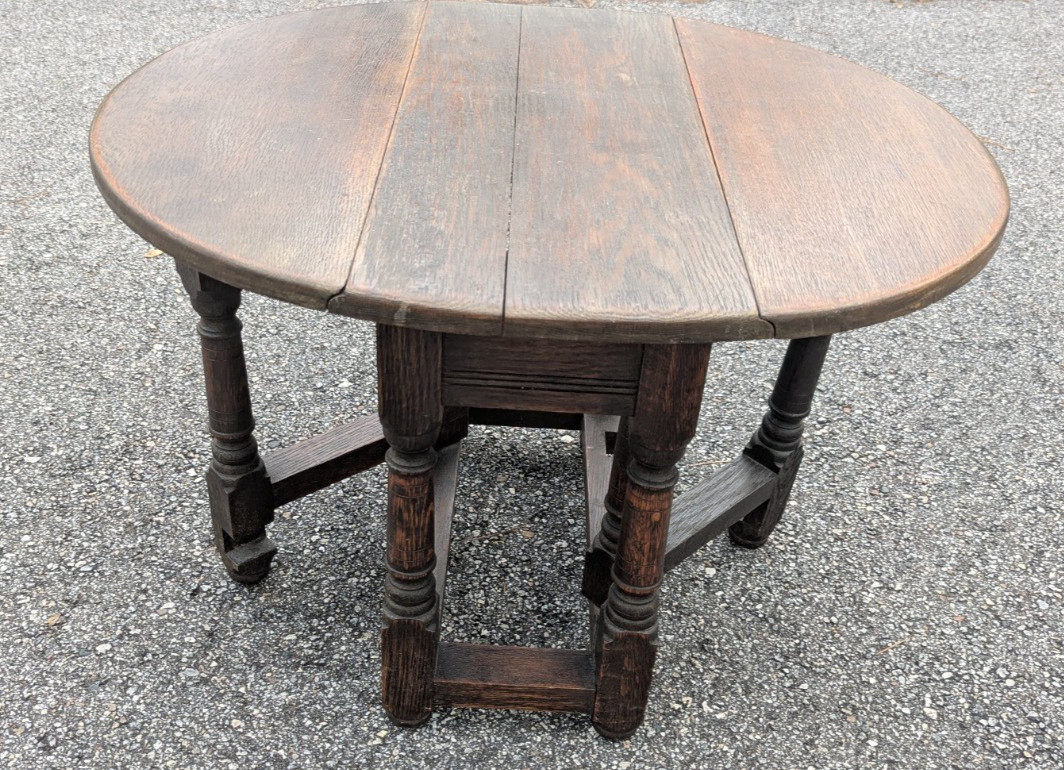 Antique Gate Leg Drop Leaf Table Small Side End Accent Coffee Table by Kittinger