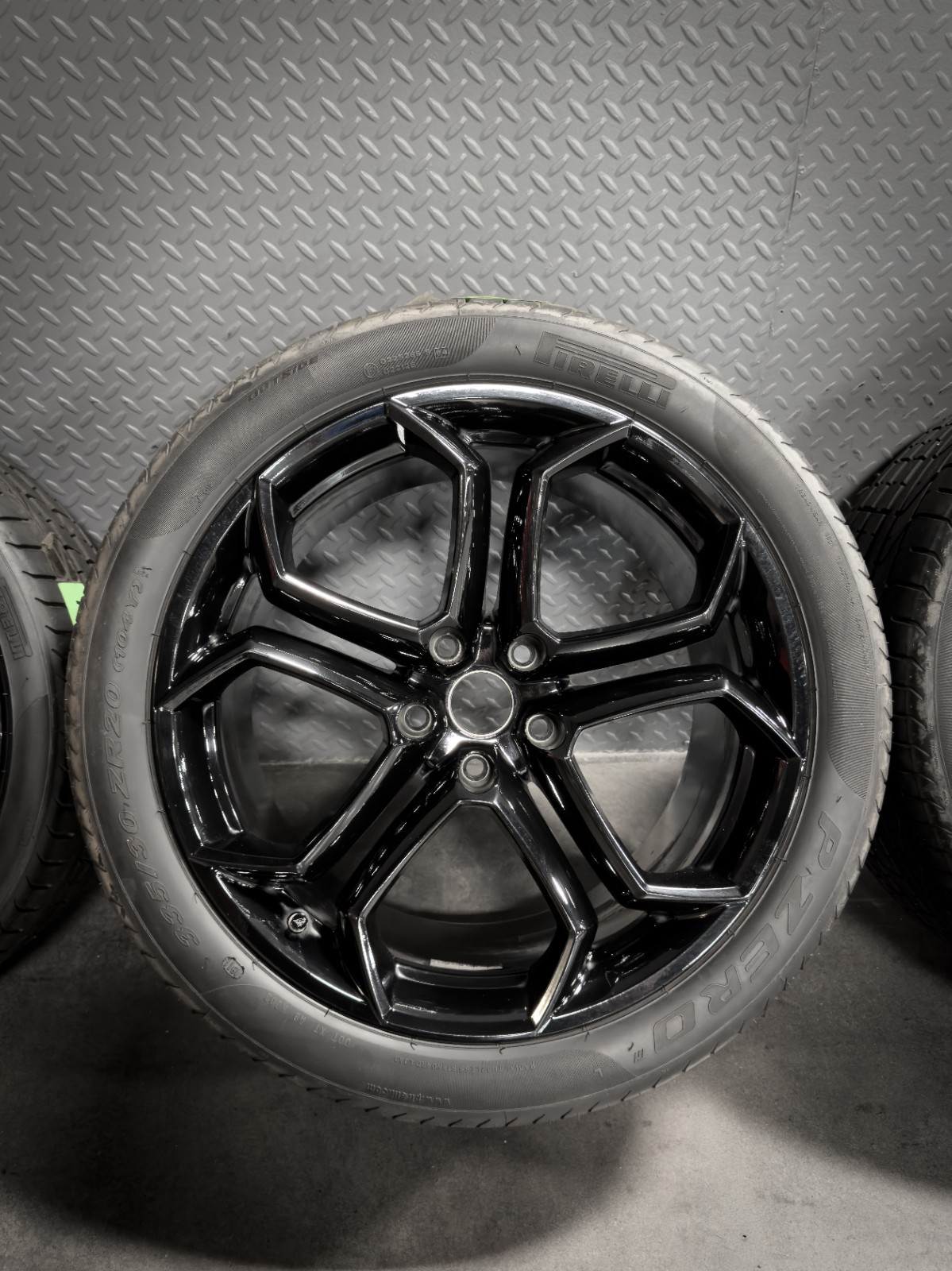 Lamborghini Murcielago 2008 Rear Wheels 4 pcs