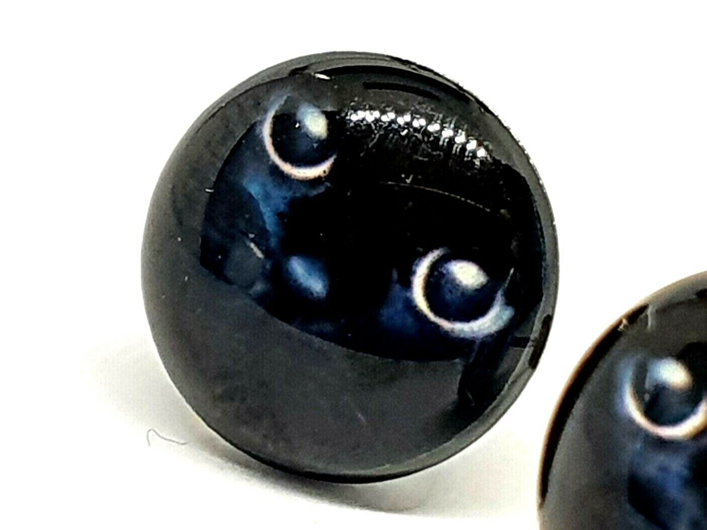 Picture 4 of 12