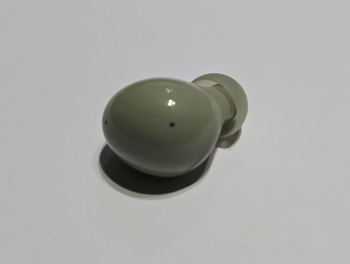 Unused OEM Olive Green Samsung Galaxy Buds2 Wireless RIGHT