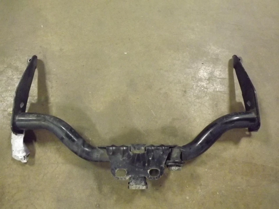 10 INFINITI QX56 AWD Rear Bumper Trailer Hitch Tow Towing Bar Frame Support Haul — 第 4/4 张图片