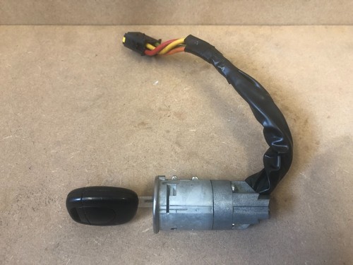 1998-2006 Renault Clio MK2 Ignition Barrel + Key + Wiring Harness - Picture 7 of 11