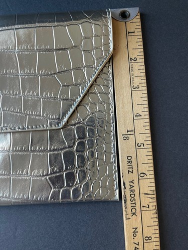 JJ Winters Nikki Clutch Purse Metallic Gold Envelope Cocktail Crocodile New - Picture 4 of 6