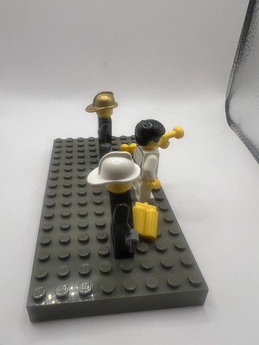 LEGO City Lot of 3 Firefighter Minifigures With Oxygen Tanks - Picture 2 of 6