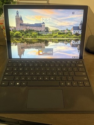 Microsoft Surface Pro 7 - Touch - i7-1065G7 - 16GB - 256SSD - W11P - READ