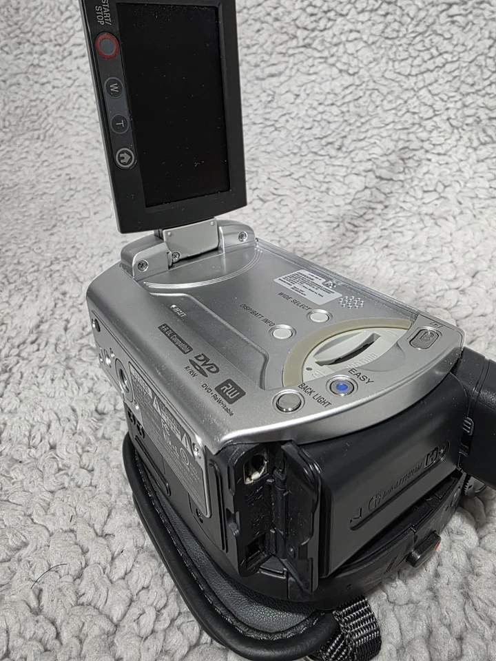 Sony Handycam DCR-DVD408 CAMCORDER ONLY 4.0 Megapixel - Image 3 of 4