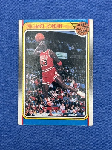 1988-89 Fleer Set-Break #120 Michael Jordan As (crease)