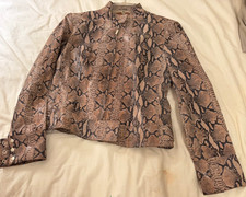 Y2K ROGUE LEATHER Faux Snake Print Moto Jacket Smooth Touch Metal Accents XS EXC