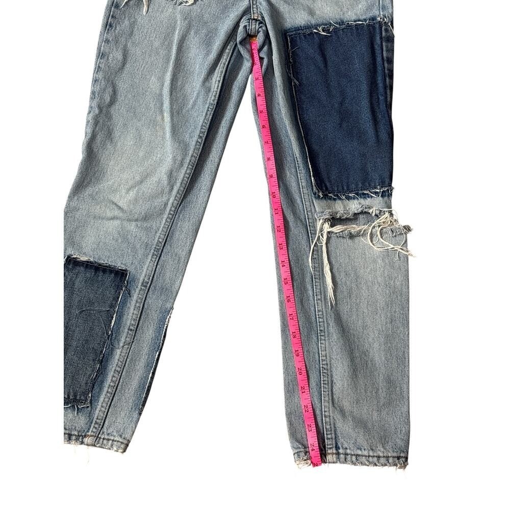 BDG Urban Outfitters Patchwork DistressedJeans Si… - image 4