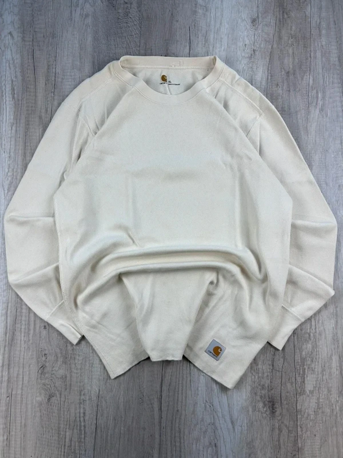 Men’s xl carhartt cream thick base layer long sleeved top