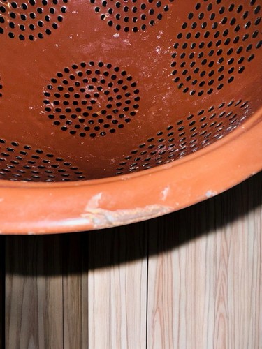 Vintage Brown Graniteware Kitchen Colander Strainer - Picture 4 of 8