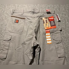 Wrangler Riggs Ranger Ripstop Cargo Pants mens 40x30 gray Relaxed work durable