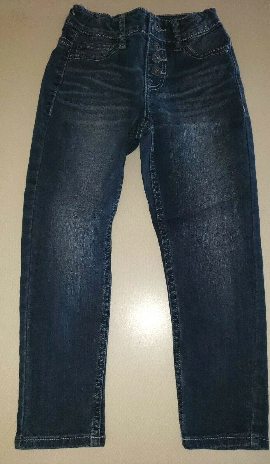 Picture 1 of 2