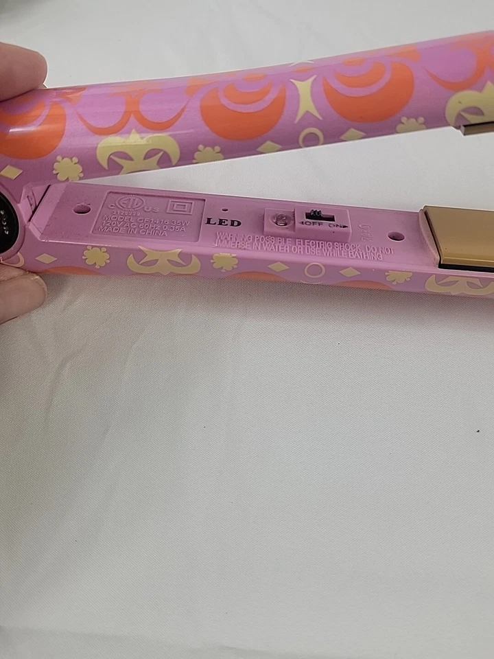 Plancha Chi Edición Limitada 1 1/4 pulgada 35W Rosa, Amarillo y Naranja Foto 3 de 4