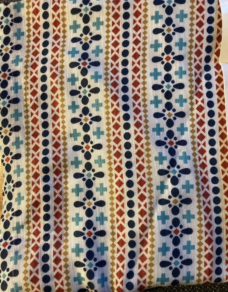 Food Network 52 x 70” Mantel Oblongo Rojo, Blanco Azul Día del Trabajo 4 de Julio Foto 2 de 4