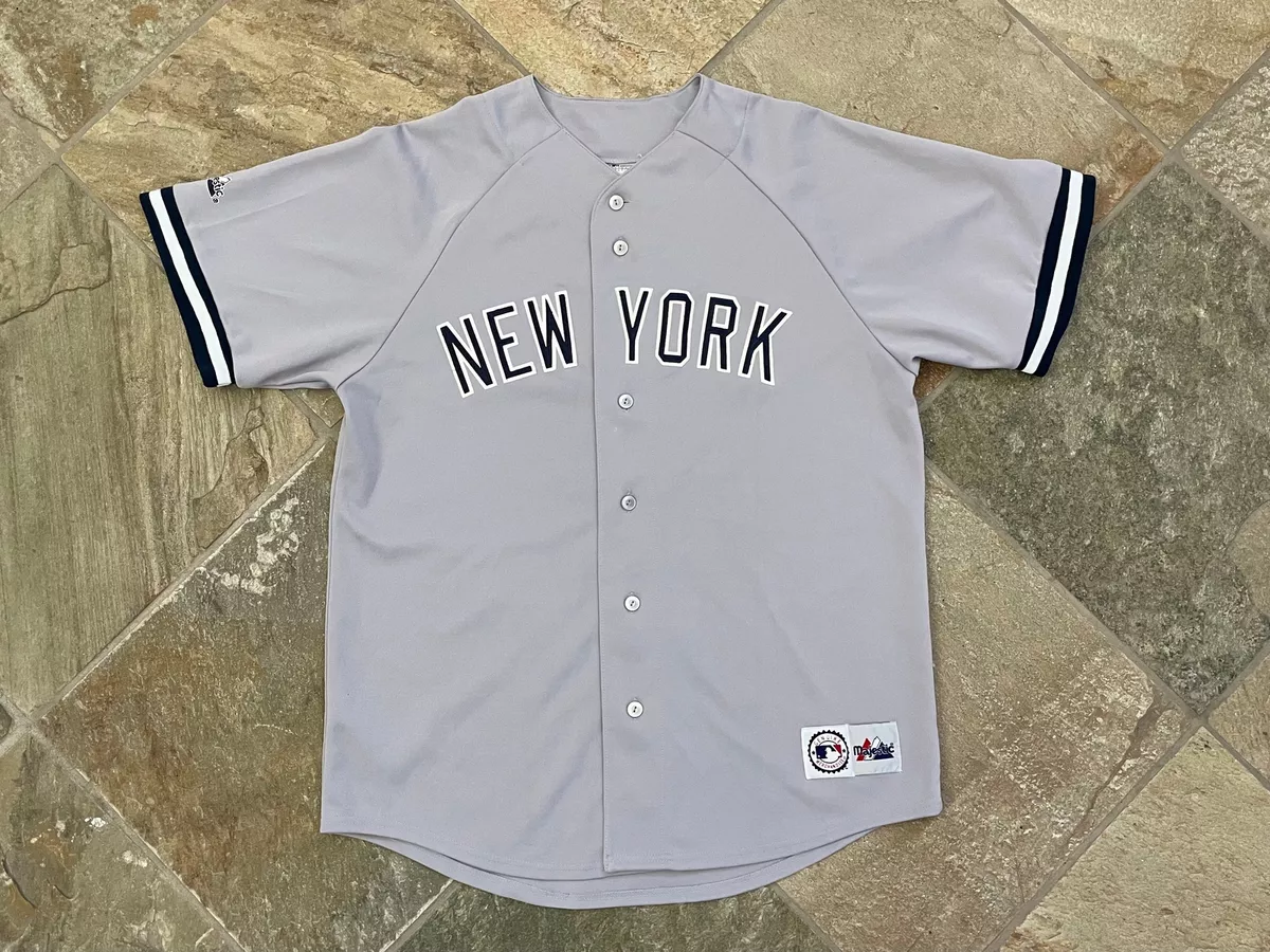 Vintage New York Yankees Derek Jeter Majestic Baseball Jersey, Size Large