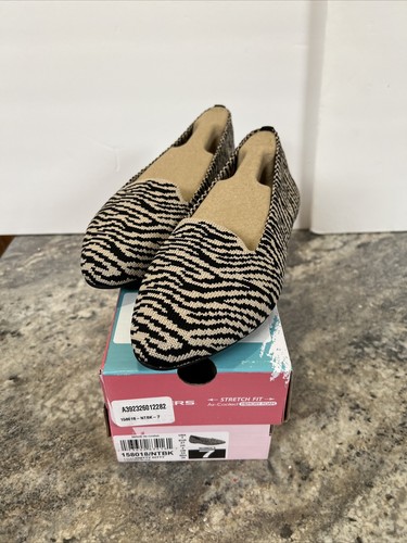 skechers knitty kitty