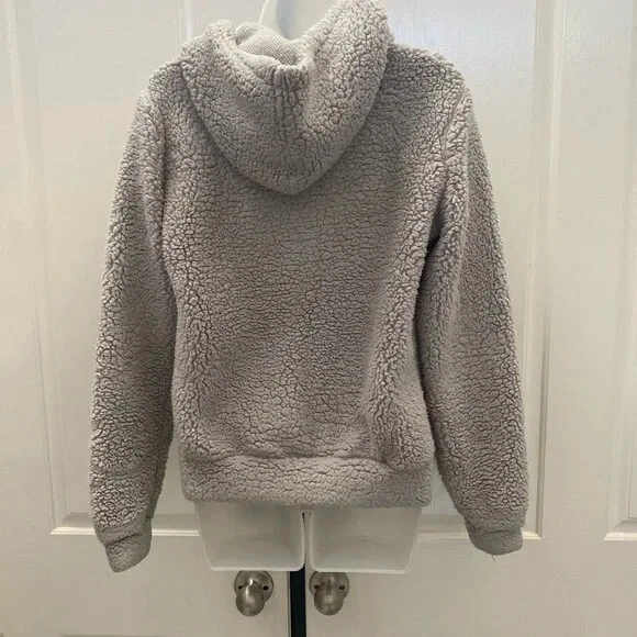 Forever 21 sherpa clearance pullover