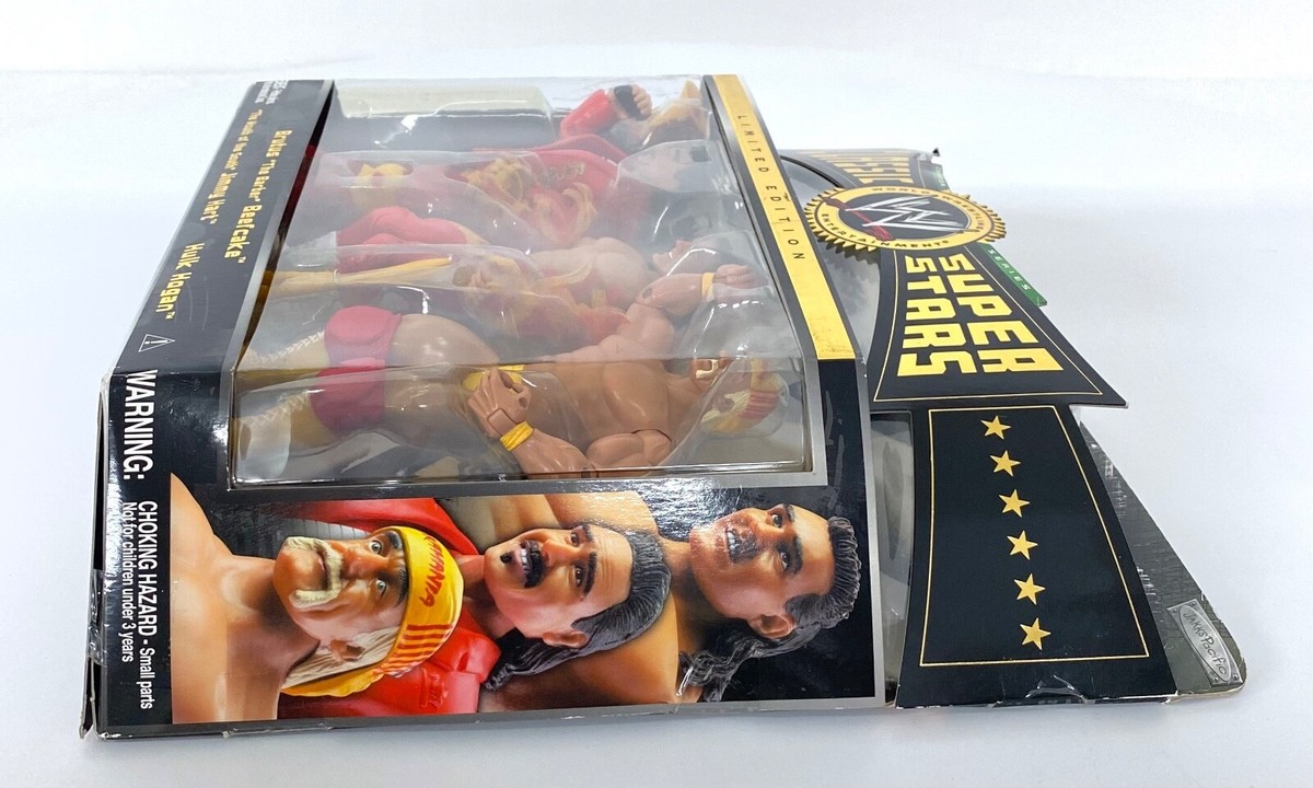 WWE クラシック　限定3パック ホーガン ビーフケーキ ジミーハート WWE Jakks Classic Superstars Mega Maniacs 3-Pack Brutus