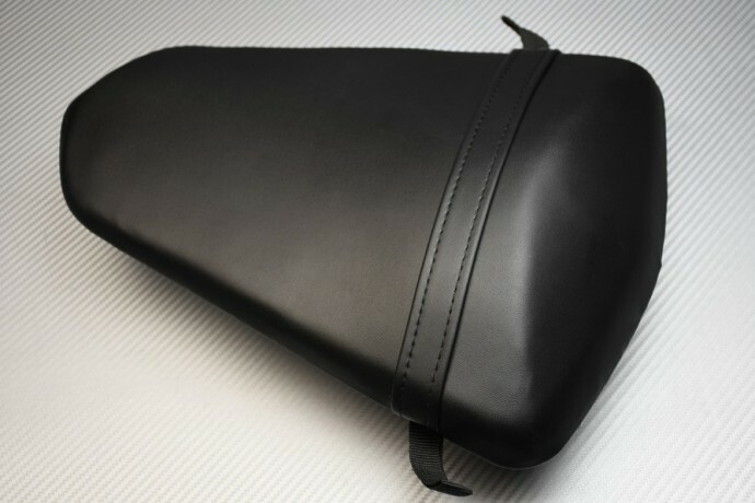 Selle passager type OEM pour Yamaha YZF R3 2019-2022 aux finitions soignées