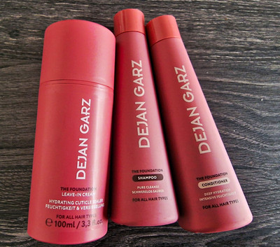 DEJAN GARZ The Foundation Set Shampoo Cond. Leave-In + Kosmetiktasche