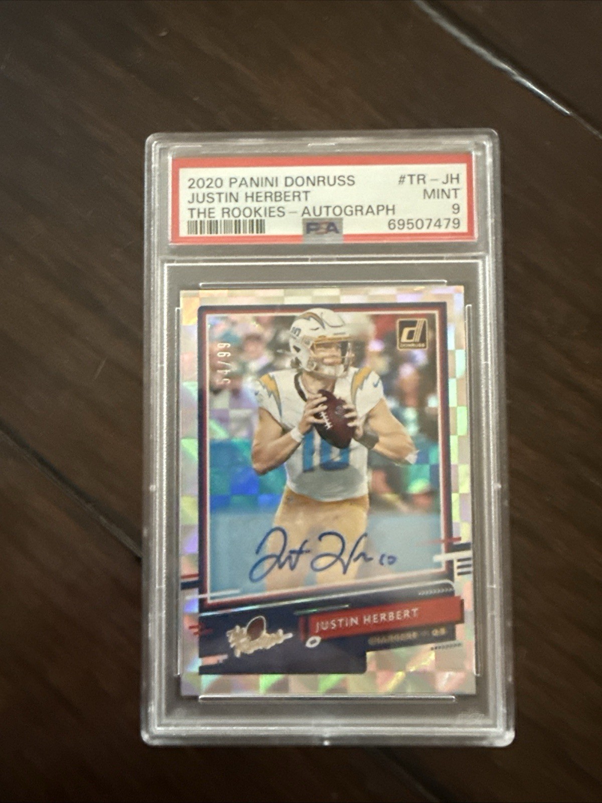 2020 Panini Donruss - The Rookies Justin Herbert #TR-JH Autographs /99 (AU, RC)