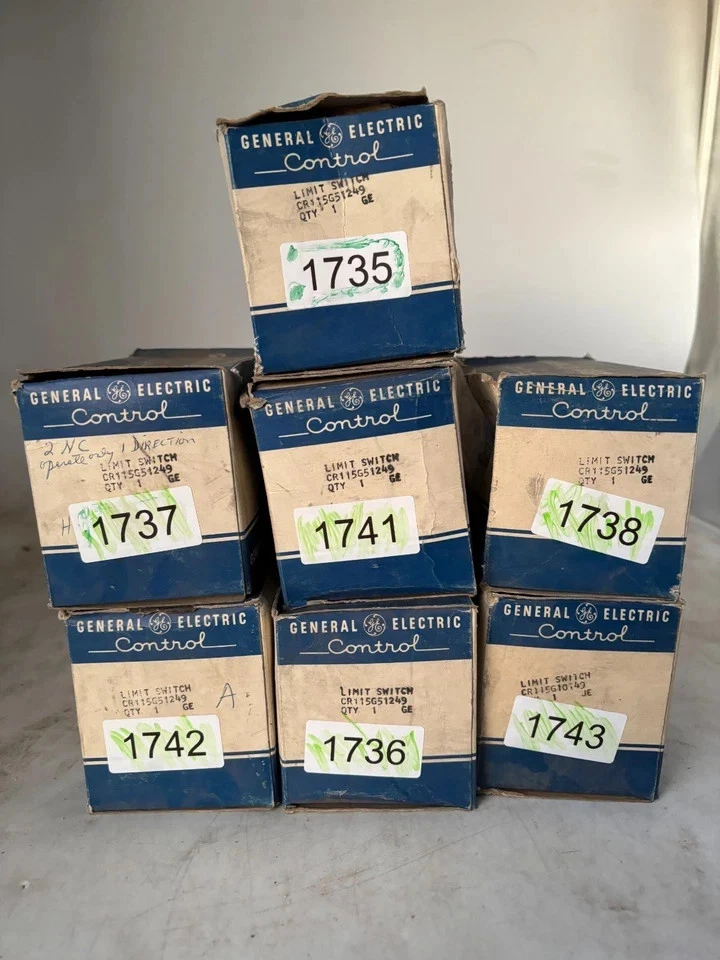 Interruptor de límite General Electric CR115G51249 (1 CAJA POR PEDIDO) Foto 3 de 3