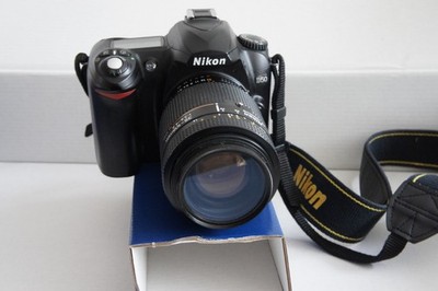 Nikon D50  6,1 MP, guter Zustand nur  10000  Klick ! Mit Objektiv.