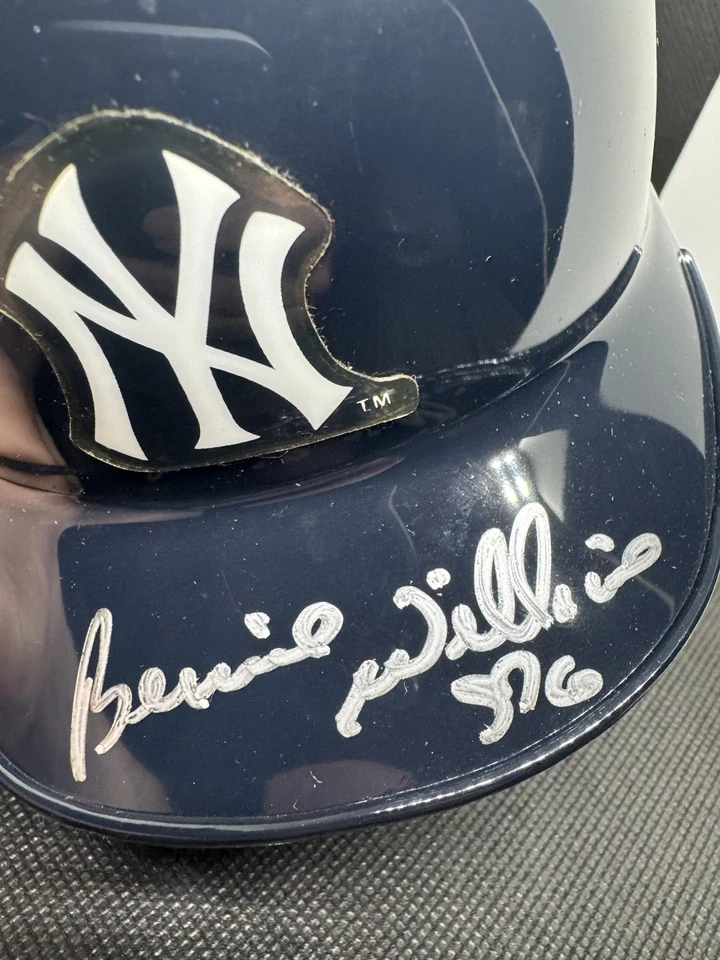 Bernie Williams Autographed Mini Helmet JSA COA NY Yankees MLB Baseball - Image 2 of 4