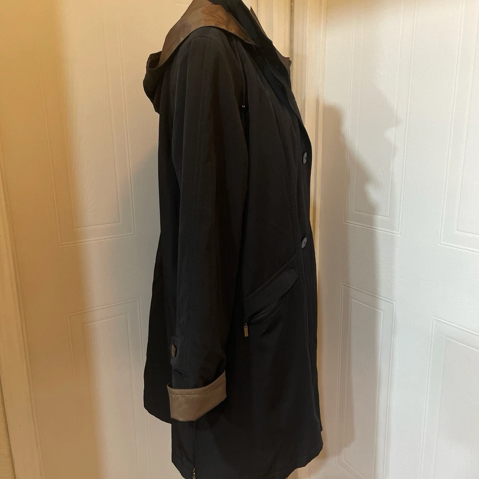 Abrigo de lluvia East 5th marrón para mujer talla L bolsillos forrados con botones Foto 3 de 4