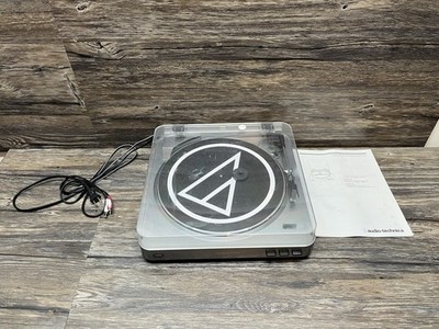 Audio-Technica AT-LP60-USB Stereo Turntable Silver USB RCA - Works, Tested