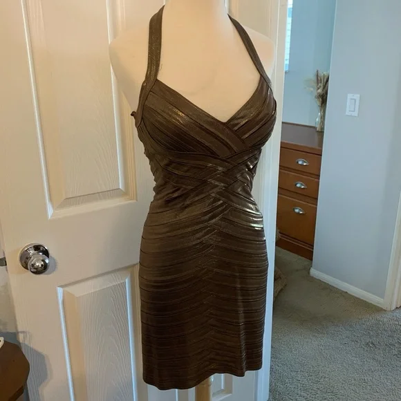 BCBG Max Azria vintage 2000s Gold metallic bodycon bandage dress NWT