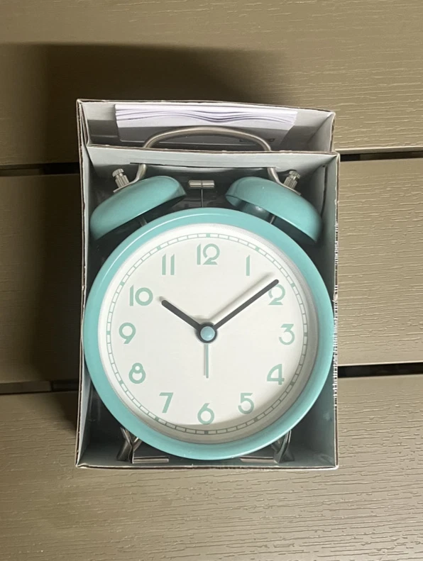 IKEA PLIRA Alarm clock, Low Voltage Turquoise, 10 cm, 4" Brand NEW - Image 4 of 4