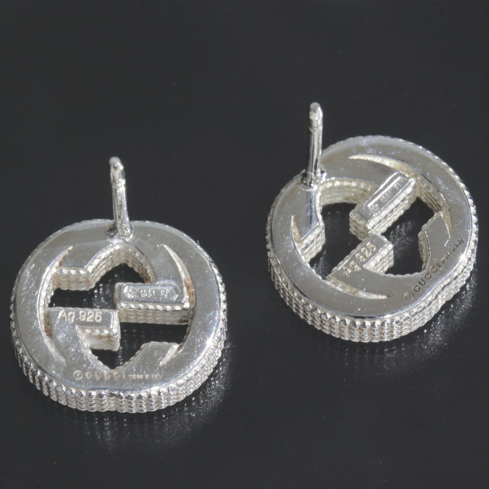 Boucles d'oreilles GUCCI motif G imbriquées argent Ag925 1,1 cm x 1,2 cm accessoires femme