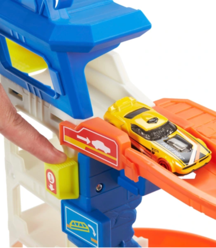 Hot Wheels City Shark Strike Rescue Playset - Racing Race Car Toyset Toys New - Picture 6 of 8