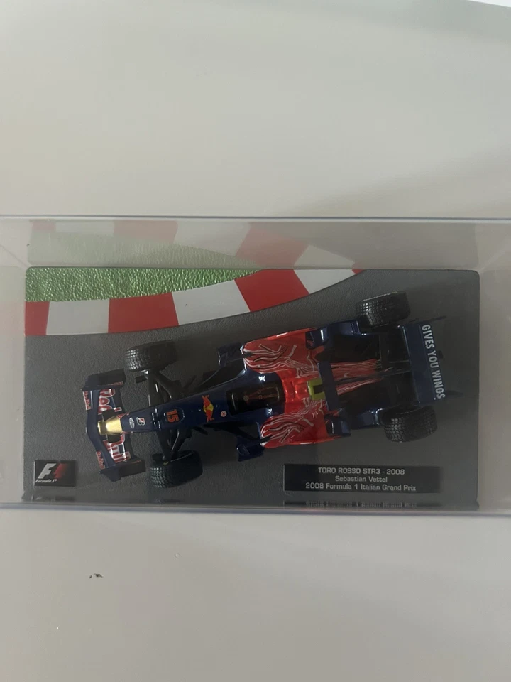 TORO ROSSO STR3 SEBASTIAN VETTEL -2008 - Immagine 3 di 3