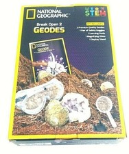 National Geographic Break Open 2 Geodes Crystal Treasure Science STEM Kit New