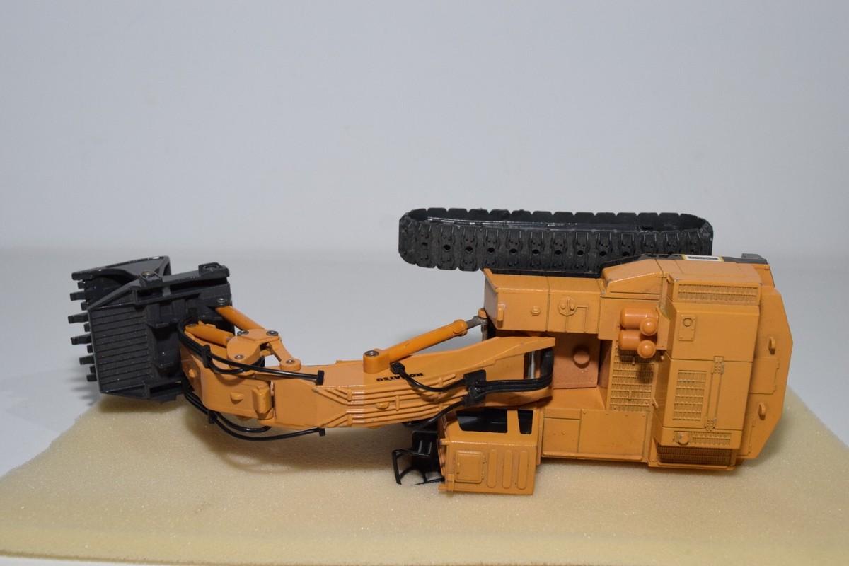 ミニカー KOMATSU Loading Shovel PC650 Shinsei 1/50 Scale Diecast 614 - Komatsu PC650 Loading