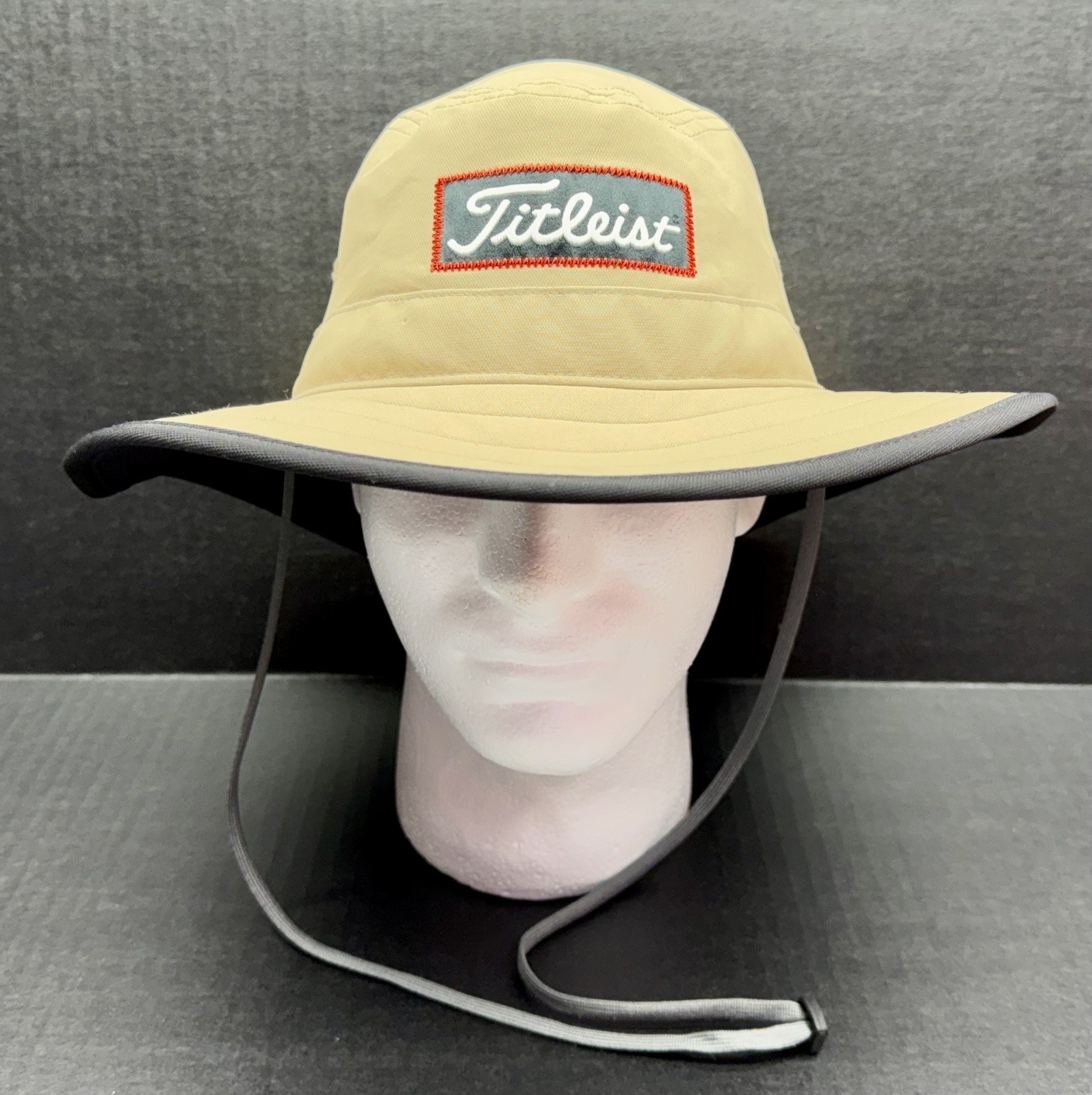 Cap Tan / Black  Size L/xl