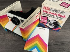 Polaroid SX-70 OneStep Land Camera With Original Packaging And Magicflash