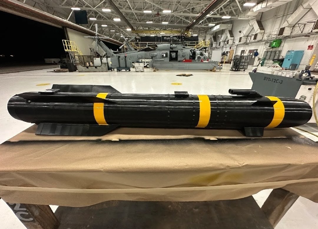 Replica AGM-114 Hellfire Missile - Full size DIY