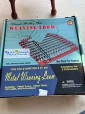 Classic Hobby Set Weaving Loom With 3 Bags of Cotton Loops Pepperell Braiding Co