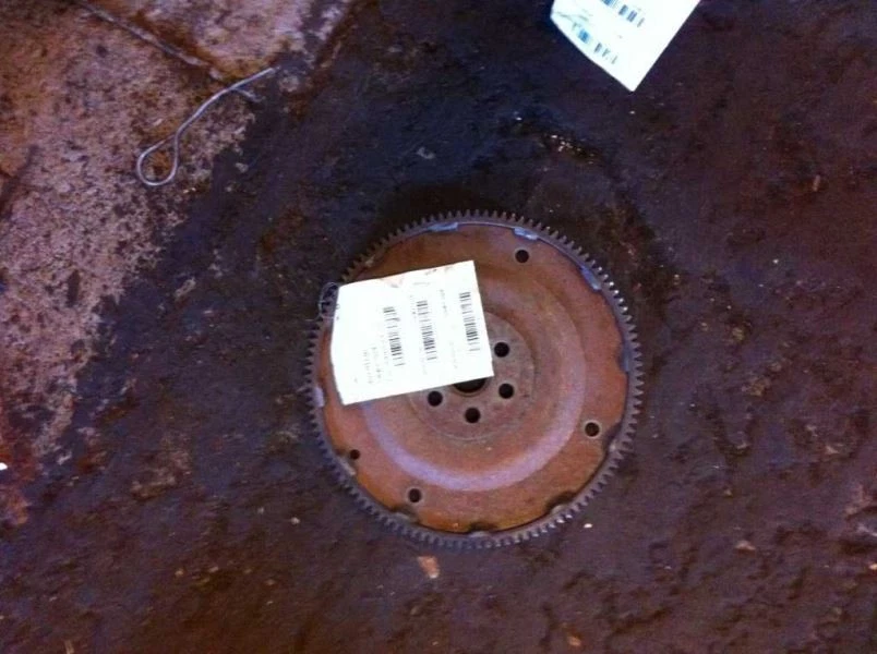 Маховик/гибкая пластина автоматическая коробка передач 05–16 Ford Escape - Изображение 2 из 4