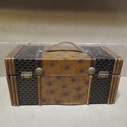 Antica scatola profumi vintage legno pelle baule vecchia casale conservazione chiusura - Foto 3 di 8