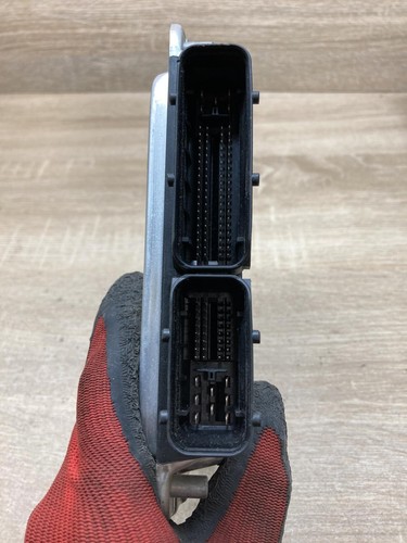 038906019en 0281010705 engine control unit/module ecu volkswagen passat b5.5 - Picture 4 of 7