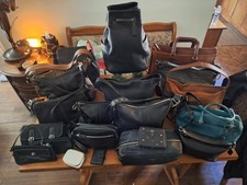 21 Lot Coach Vintage/Older Bags, Fannypacks, Backpack, + More!! 21 Lot Coach Vintage/Older Bags, Fannypacks, Backpack, + More!! - Image 1